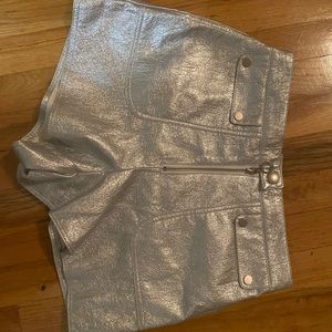 CARMAR Los Angeles silver hot shorts